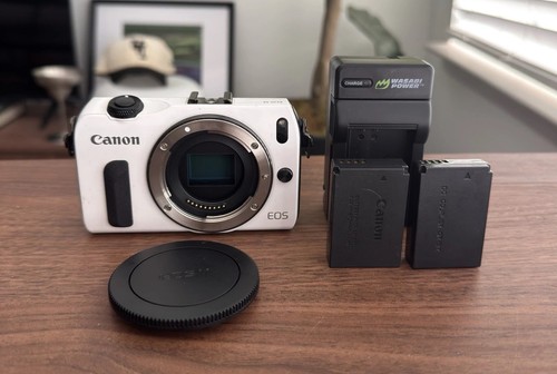 Canon eos 18mp mirrorless - eos,