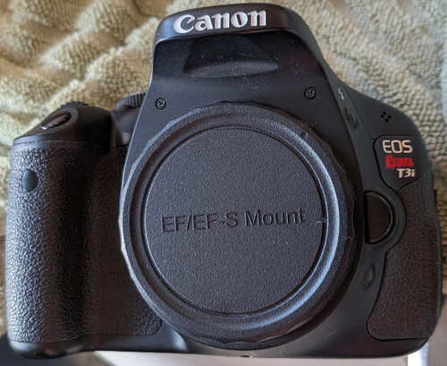 Canon eos rebel t3i camera - eos,