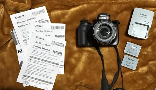 Canon powershot sx520 - canon, hs