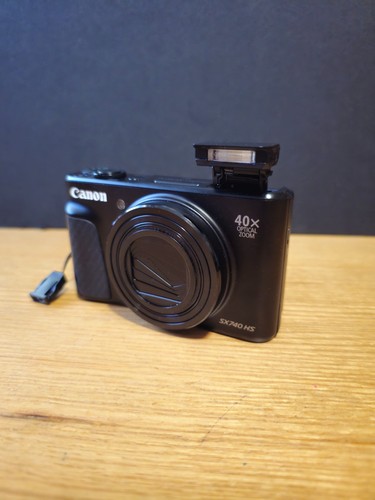 Canon powershot sx740 - powershot,