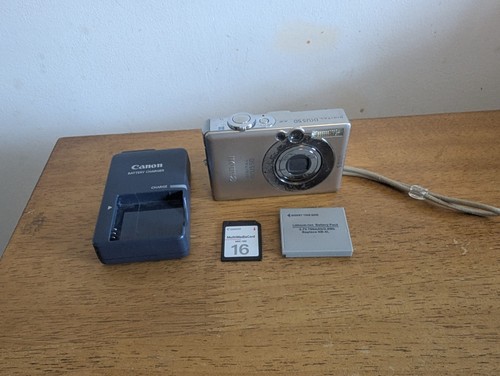 Canon digital camera - digital, ixus