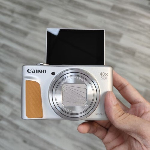 Canon powershot sx740 - canon,