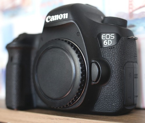 Canon eos 2mp dslr - eos, 20.2mp