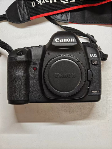 Canon eos mark 21 - eos,